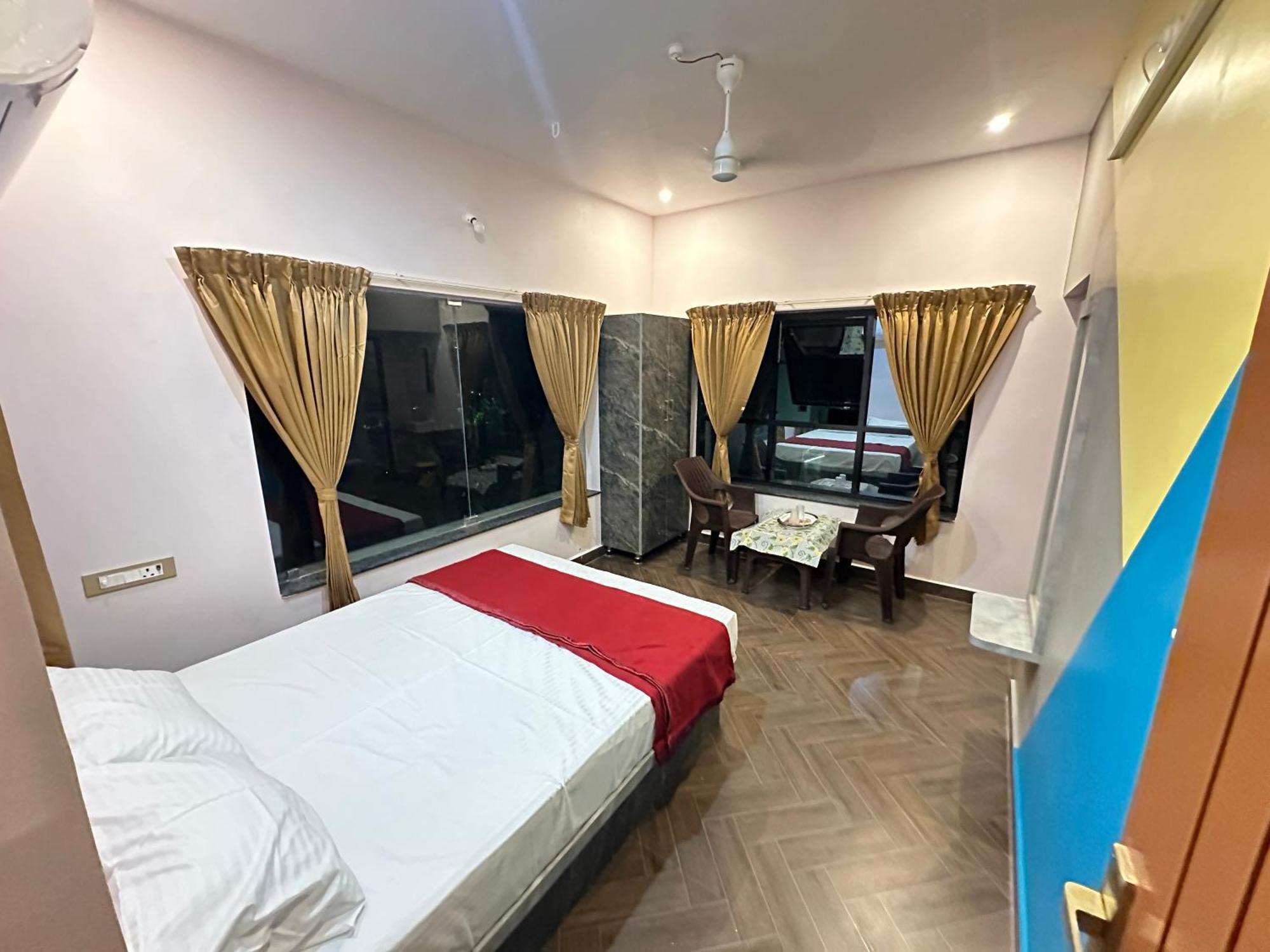 Om Lingeswaran Home Stay Tiruvannāmalai Екстериор снимка