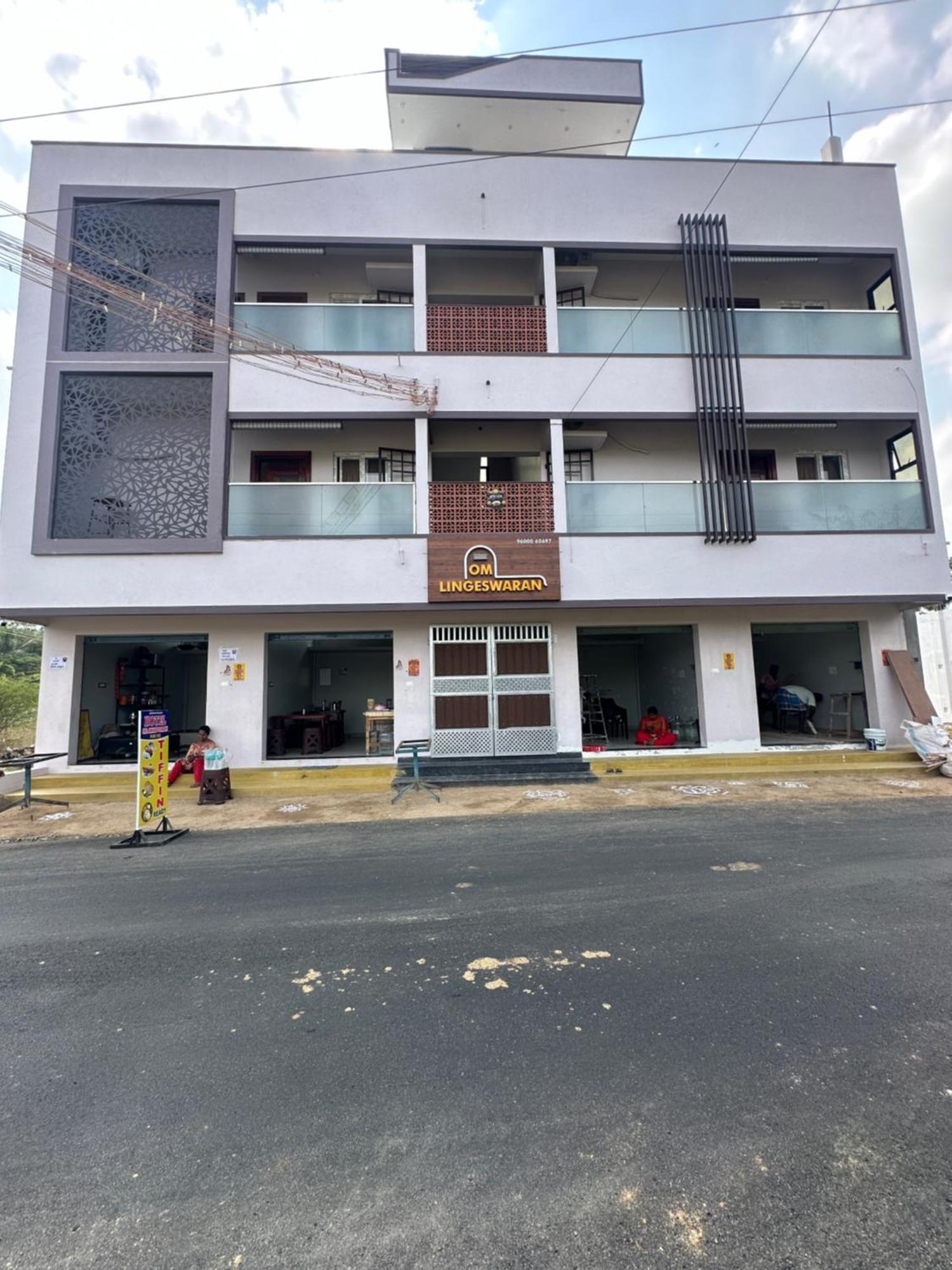 Om Lingeswaran Home Stay Tiruvannāmalai Екстериор снимка