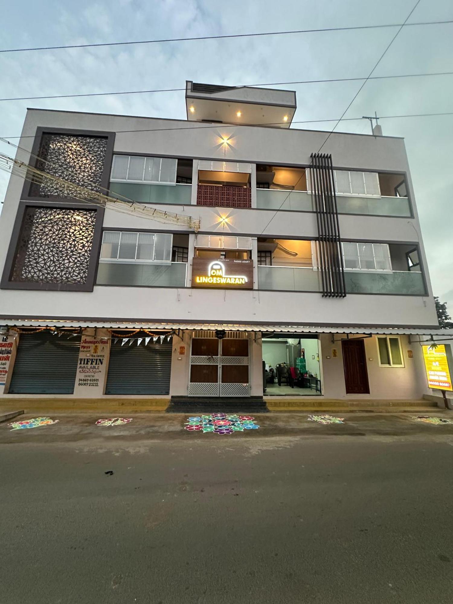 Om Lingeswaran Home Stay Tiruvannāmalai Екстериор снимка